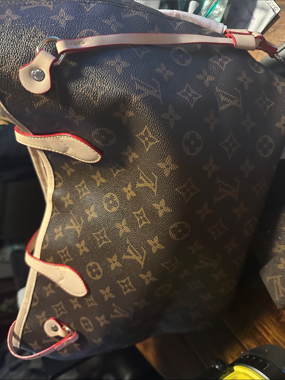 Louis Vuitton Brown Monogram Neverfull MM w/ Pink Interior, makeup bag, & duster